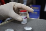 Việt Nam tiếp tục tiêm vaccine COVID-19 AstreZeneca, không có hiện tượng đông máu