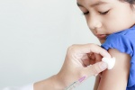 Những lưu ý khi cho trẻ tiêm vaccine phòng bệnh sởi