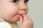 6 điều cha mẹ nên biết về bệnh tay chân miệng