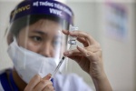 Hơn 63.700 người Việt Nam được tiêm vaccine phòng COVID-19
