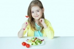 6 thực phẩm tăng cường miễn dịch cho trẻ mùa COVID-19