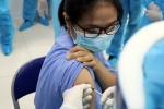 Bộ Y tế yêu cầu tăng tốc, mở rộng đối tượng tiêm vaccine COVID-19