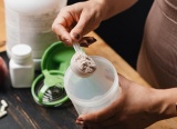 Phụ nữ có nên bổ sung creatine?