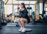 Biến thể squat giúp bạn có cơ đùi mạnh mẽ
