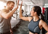 Tập tạ ảnh hưởng thế nào đến nội tiết tố?