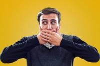 Thường xuyên ợ hơi, phải làm thế nào?