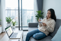 Tại sao việc tự ý uống thuốc hạ sốt có thể gây nguy hiểm?
