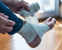 Làm sao để vết thương của người bệnh đái tháo đường nhanh lành?