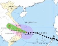 Bão số 13 đổ bộ với sức gió rất mạnh, cảnh báo khu vực nguy hiểm