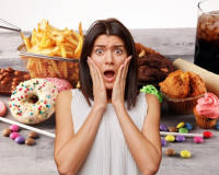 Thủ phạm làm lão hoá da đang nằm ngay trong bếp