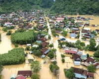 Bộ Y tế: Sẵn sàng cấp cứu, hỗ trợ y tế cho người dân vùng ngập lụt