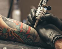 Mực xăm có thể tác động tiêu cực lên hệ miễn dịch?