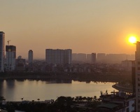 Thời tiết cuối tuần: Đất liền ngày nắng, trên biển cảnh báo sóng lớn