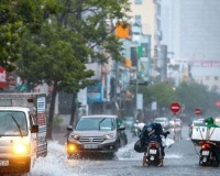 Cảnh báo mưa lớn diện rộng ở Trung Bộ