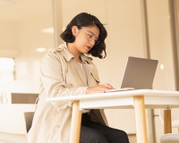 Tử vi thứ Tư (10/12/2025): Ma Kết nên cởi mở hơn trong công việc