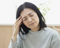 Ăn uống thế nào để giảm khó chịu trong giai đoạn mãn kinh?