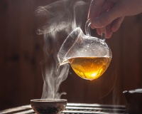 Cách chọn trà để giữ ấm cơ thể từ bên trong