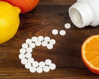 Vitamin C bảo vệ chức năng sinh sản khi tiếp xúc với hóa chất độc hại