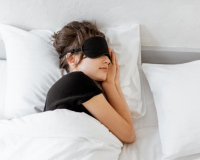 Thủ phạm giấu mặt khiến tóc gãy rụng mỗi đêm?