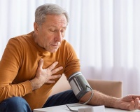 Bị tăng huyết áp và hở van tim 2 lá phải làm sao?