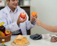 Dinh dưỡng chủ động khác gì so với việc chỉ ăn no?