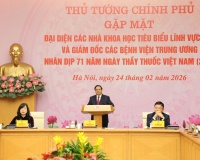 Thủ tướng: Đầu tư cho y tế là đầu tư cho tương lai sức khỏe dân tộc