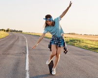 Tử vi thứ Sáu (27/2/2026): Song Tử quyết tâm làm mọi việc theo cách của riêng mình