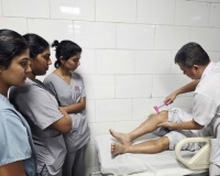 Ngộ độc ciguatera sau ăn cá chình: 6 du khách nhập viện cấp cứu