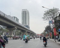 Cuối tuần miền Bắc trời nhiều mây, Nam Bộ nắng nóng