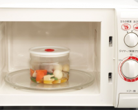 Nhựa “an toàn” dùng cho lò vi sóng: Có thực sự vô hại?