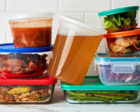 5 loại thực phẩm không nên bảo quản trong hộp nhựa