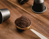 6 mẹo tận dụng bã cà phê để dọn dẹp và làm đẹp ít người biết