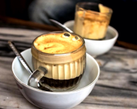 Cà phê trứng “gây sốt” mạng xã hội có thực sự tốt cho sức khỏe?