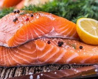 Sau tuổi 50, ăn gì để duy trì vóc dáng thon gọn?