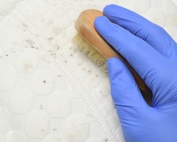 Cách xử lý quần áo ố vàng và nấm mốc