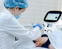 Công nghệ hỗ trợ giảm nọng cằm sau sinh