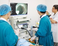 Bạch Mai cơ sở Ninh Bình: Lần đầu cắt bỏ tiền ung thư dạ dày, không cần mổ