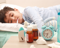 3 việc giúp trẻ sốt siêu vi nhanh hồi phục