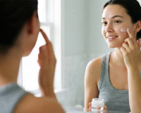 Cách chọn sản phẩm chăm sóc da chống lão hóa