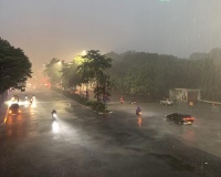 Cảnh báo mưa lớn diện rộng do hoàn lưu áp thấp nhiệt đới