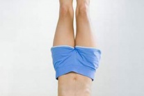 Kỳ lạ chữa bệnh đau đầu bằng yoga 'trồng cây chuối'