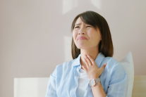 Nguyên nhân gây ra tình trạng ho đờm, khó thở?