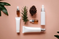 Đề xuất sửa đổi, siết chặt quy định quảng cáo mỹ phẩm, thực phẩm