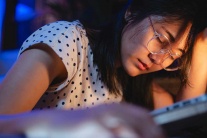 Mất ngủ, lo âu kéo dài cảnh báo thiếu hụt serotonin 