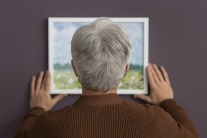 Tử vi thứ Tư (13/8/2025): Kim Ngưu không nên mãi đeo bám quá khứ