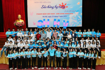 “Sắc Hồng Hy Vọng”: Khi thế hệ trẻ tiếp bước hành trình nhân ái