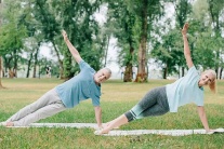 3 động tác giúp người cao tuổi duy trì sức mạnh