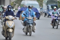 Bắc Bộ vẫn lạnh, Trung Bộ còn mưa to