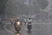 Không khí lạnh tiếp tục gây mưa, Bắc Bộ có nơi rét dưới 17 độ