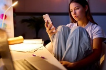 Nhiều người trẻ Mỹ tìm đến AI để được tư vấn sức khỏe tâm thần